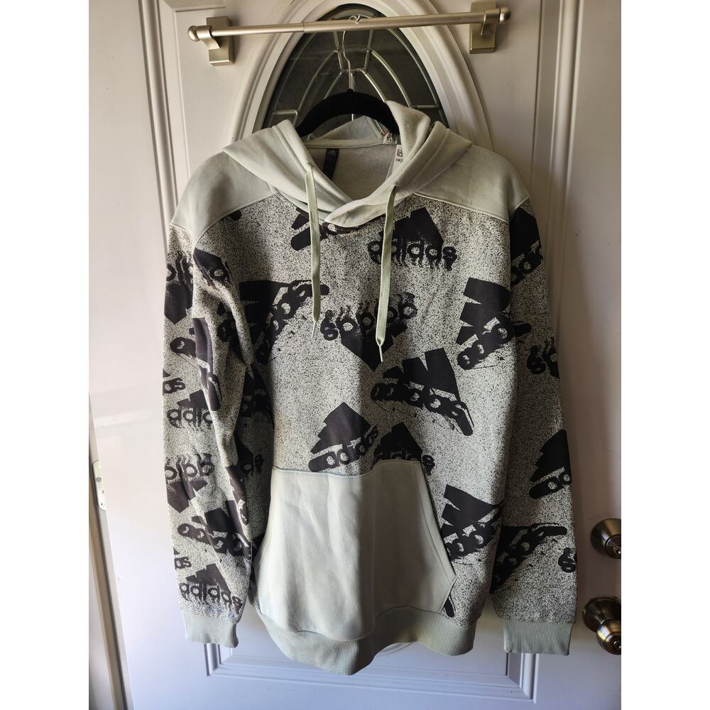 NWT Adidas All Over Print Fleece Hoodie Size Medium
